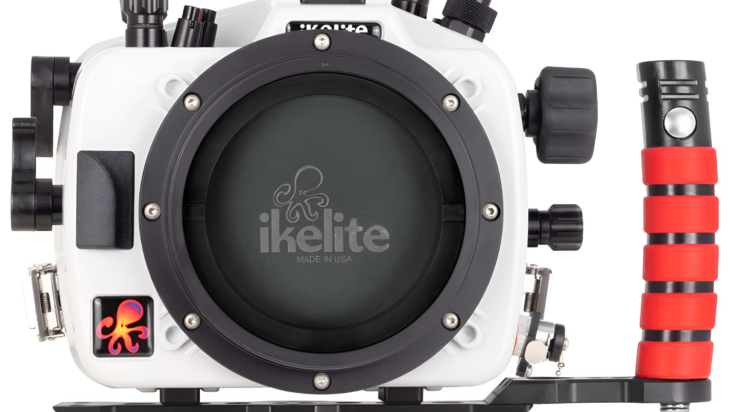 Front view of the Ikelite 200DL Underwater Housing for Canon EOS R5 II Mirrorless Digital Camera, showcasing its durable design and ergonomic controls.