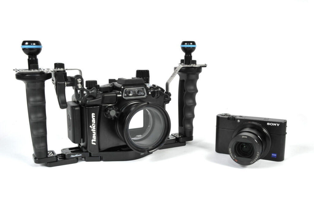 Nauticam RX100 MKV Pro Package with tray, handles, armballs, and vacuum valve for Sony RX100