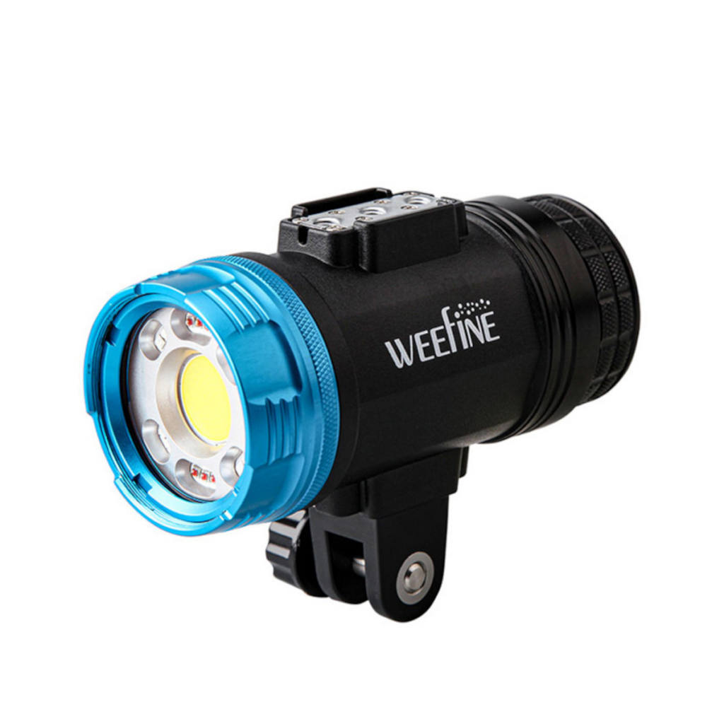 Weefine Smart Focus 7000 Video Light, a compact underwater LED light designed for continuous illumination in underwater photography and videography