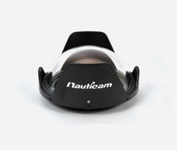 Nauticam #18811 N120 dome port for Sony FE 8–14mm F3.5 Fisheye G